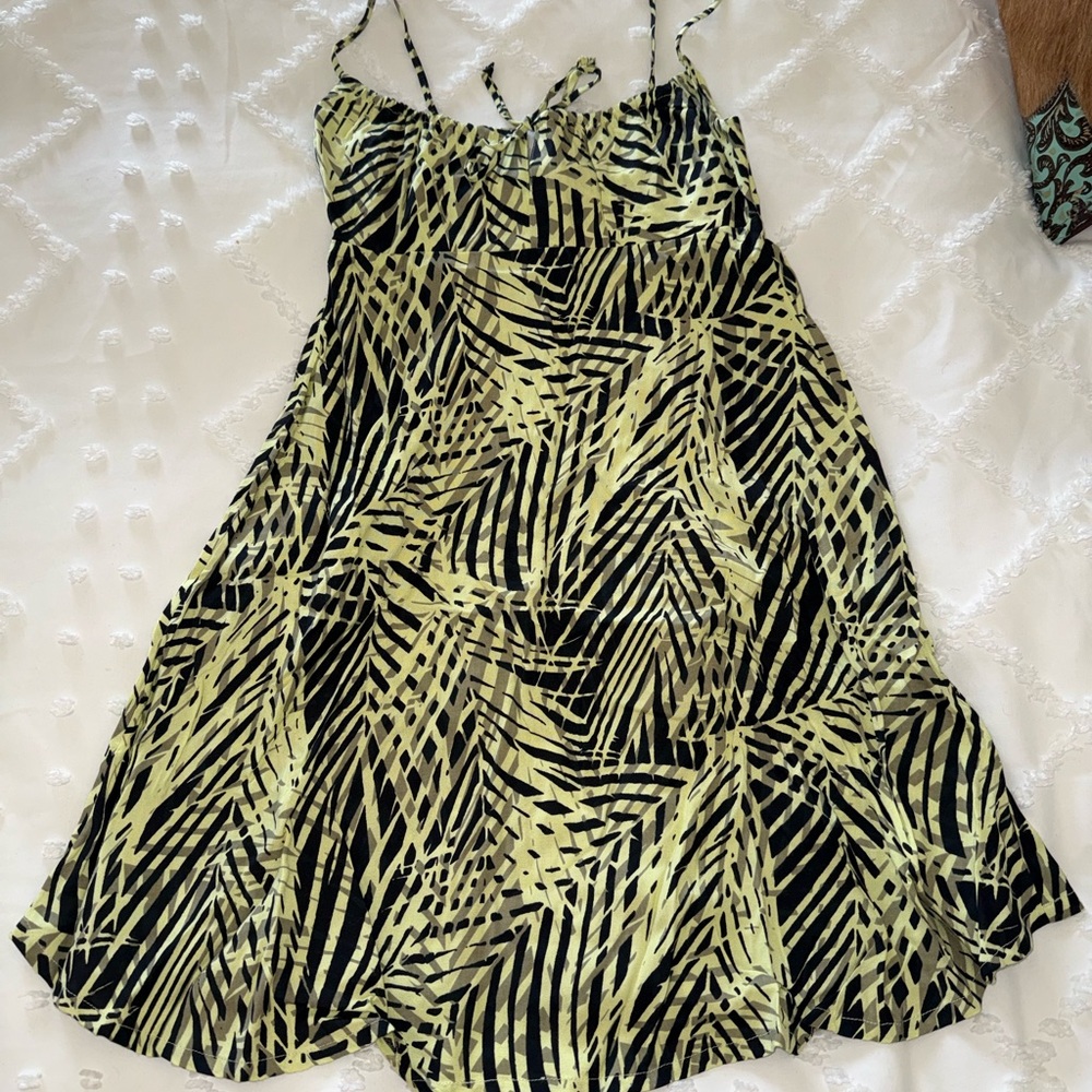 RVCA Tropical Leaf Print Dress XS